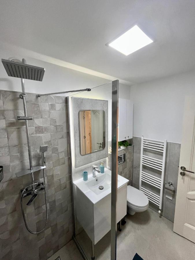 Boby S Studio With Free Parking Turda Exterior foto