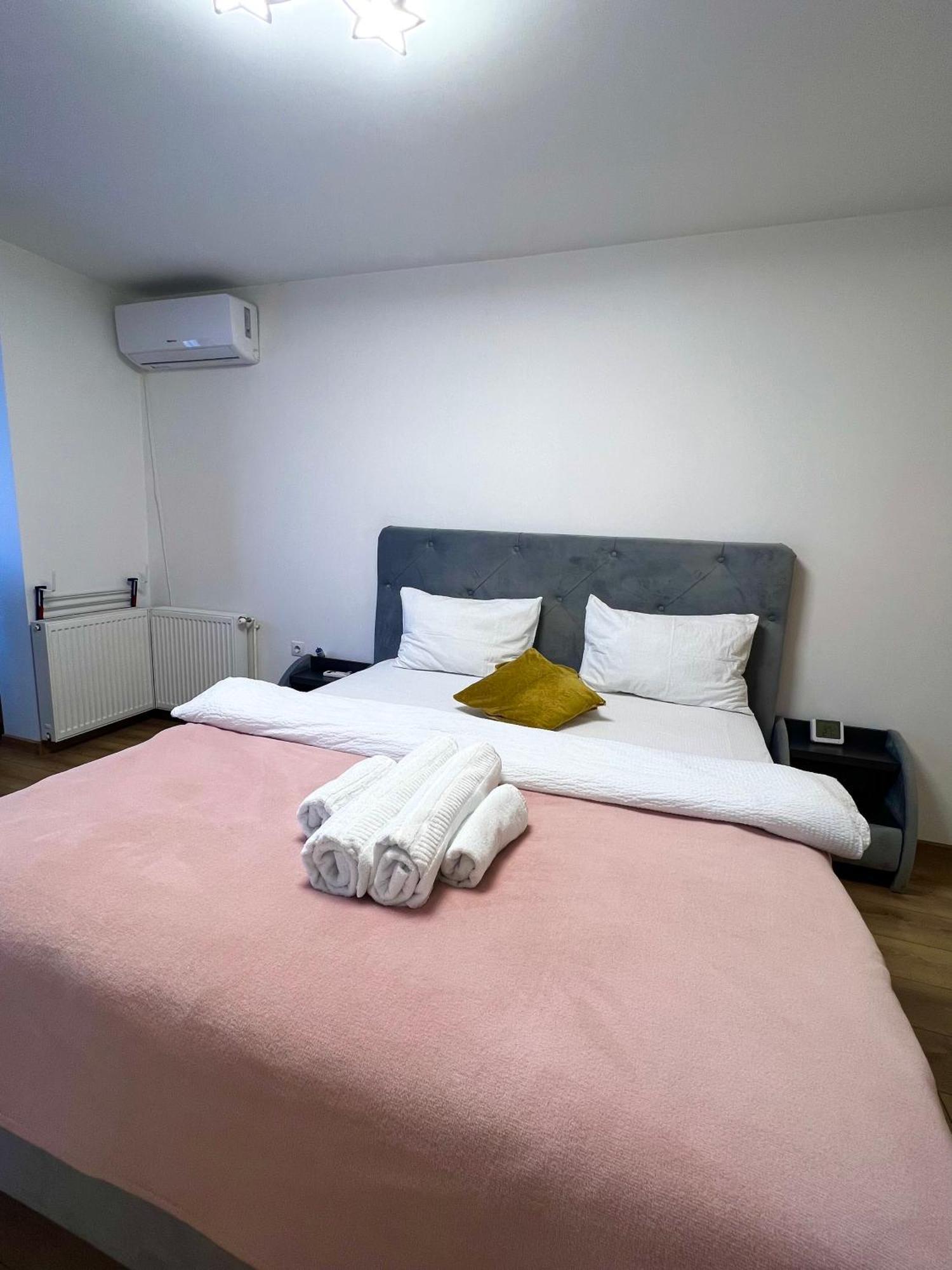 Boby S Studio With Free Parking Turda Exterior foto